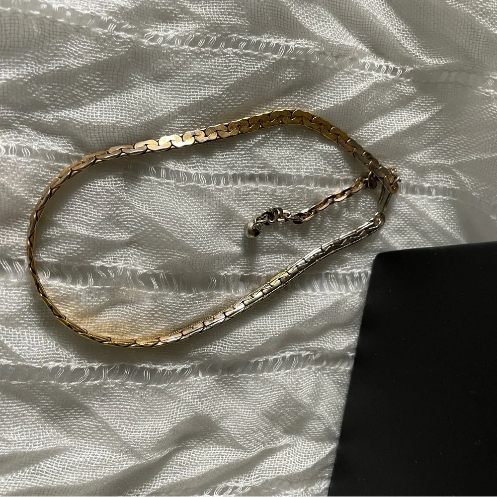 Black bead dangling, thick gold tone chain choker with extender -2 strands